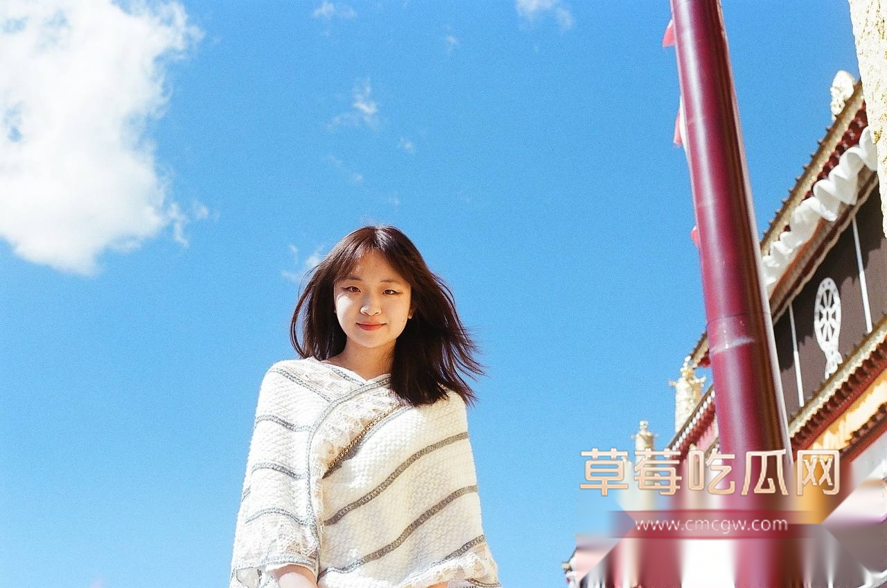 高颜苗条身材大学生被土豪包养 13