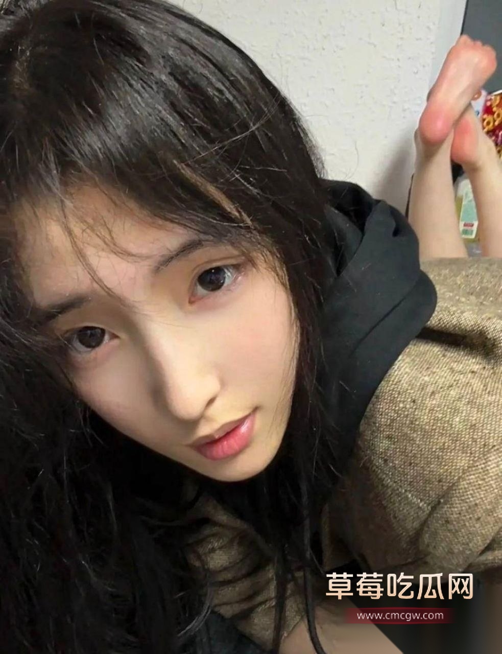 某艺术系女大学生 22