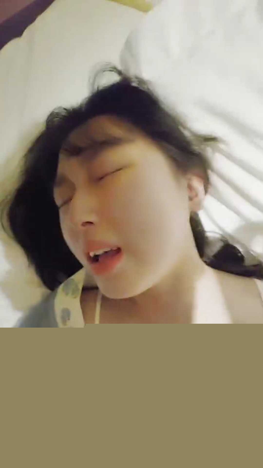 别都商学院工商管理专业大四学姐邵依依 11