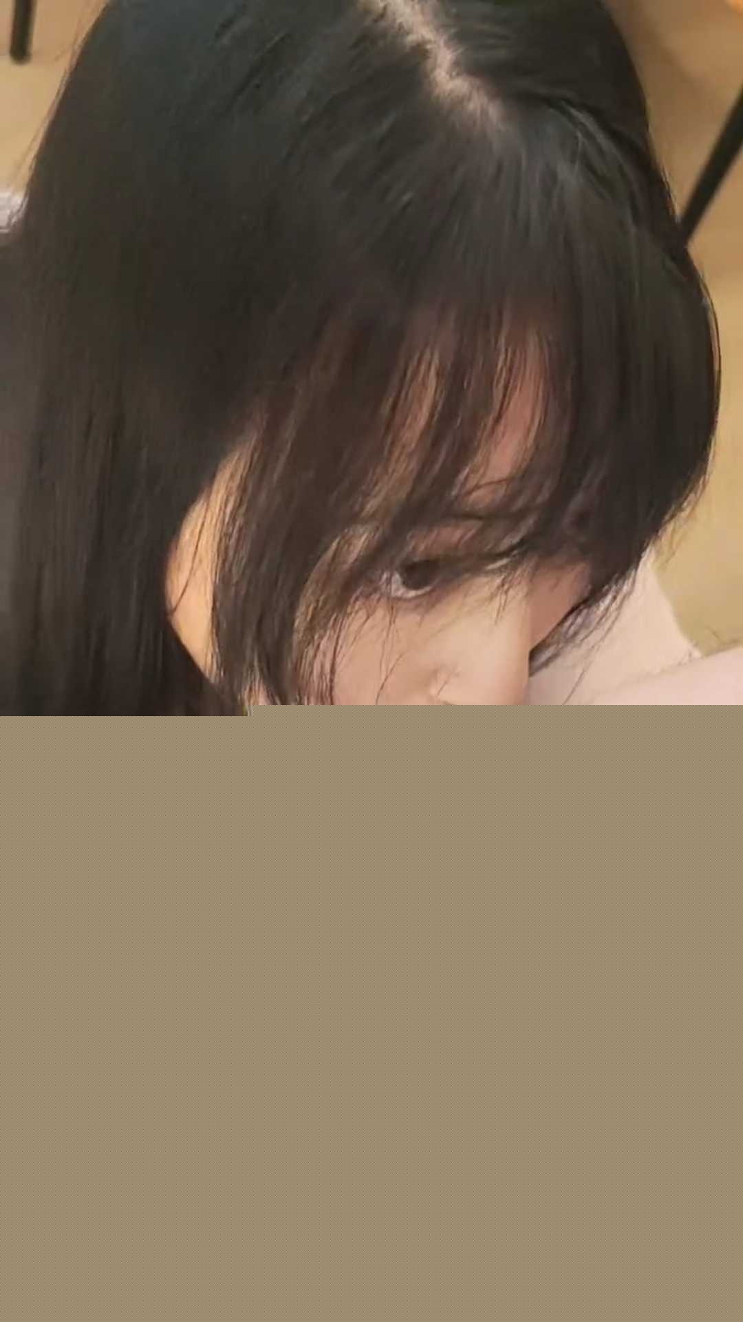 别都商学院工商管理专业大四学姐邵依依 12