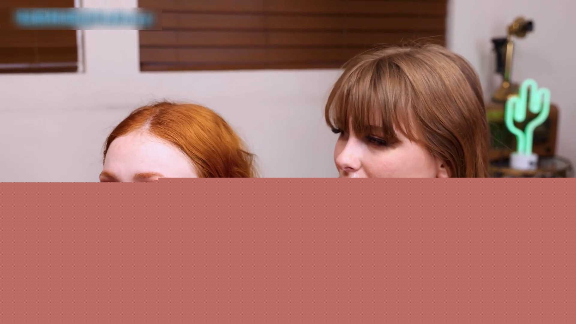 斯嘉丽和她的继兄尼克的感情 14