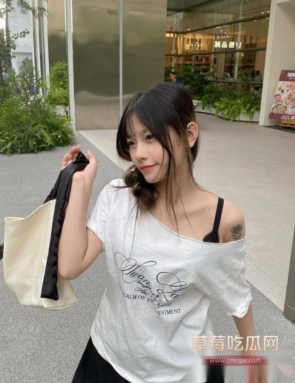 photo320250917184444