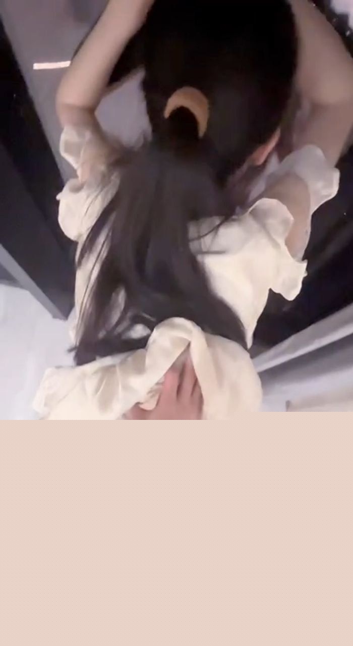 意淫自己妹妹4 意淫自己妹妹4