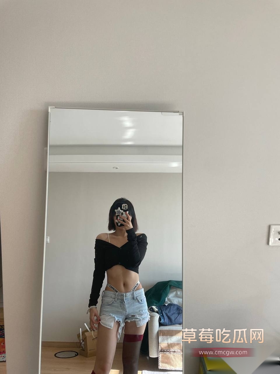 推特高颜值福利姬小梅 35