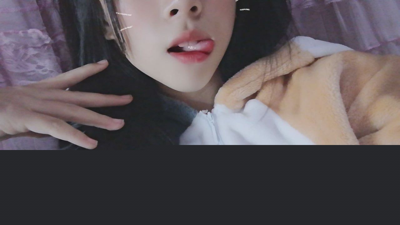 退役文工团女兵冯芊芊2 退役文工团女兵冯芊芊2