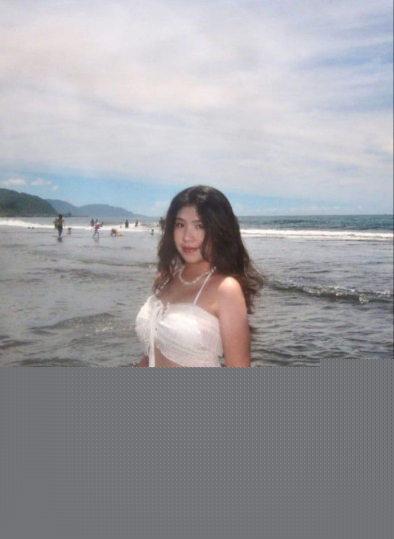 21岁车模蔡咏淇1