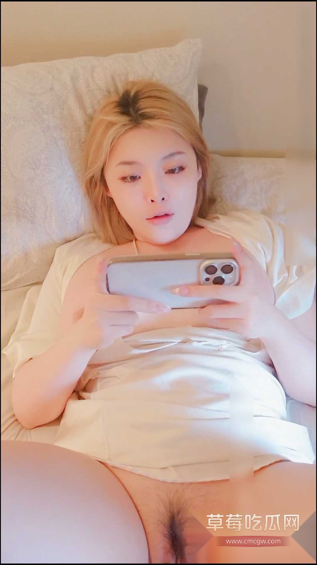 推特60W粉的高颜反差母狗Kitty露脸私拍 3