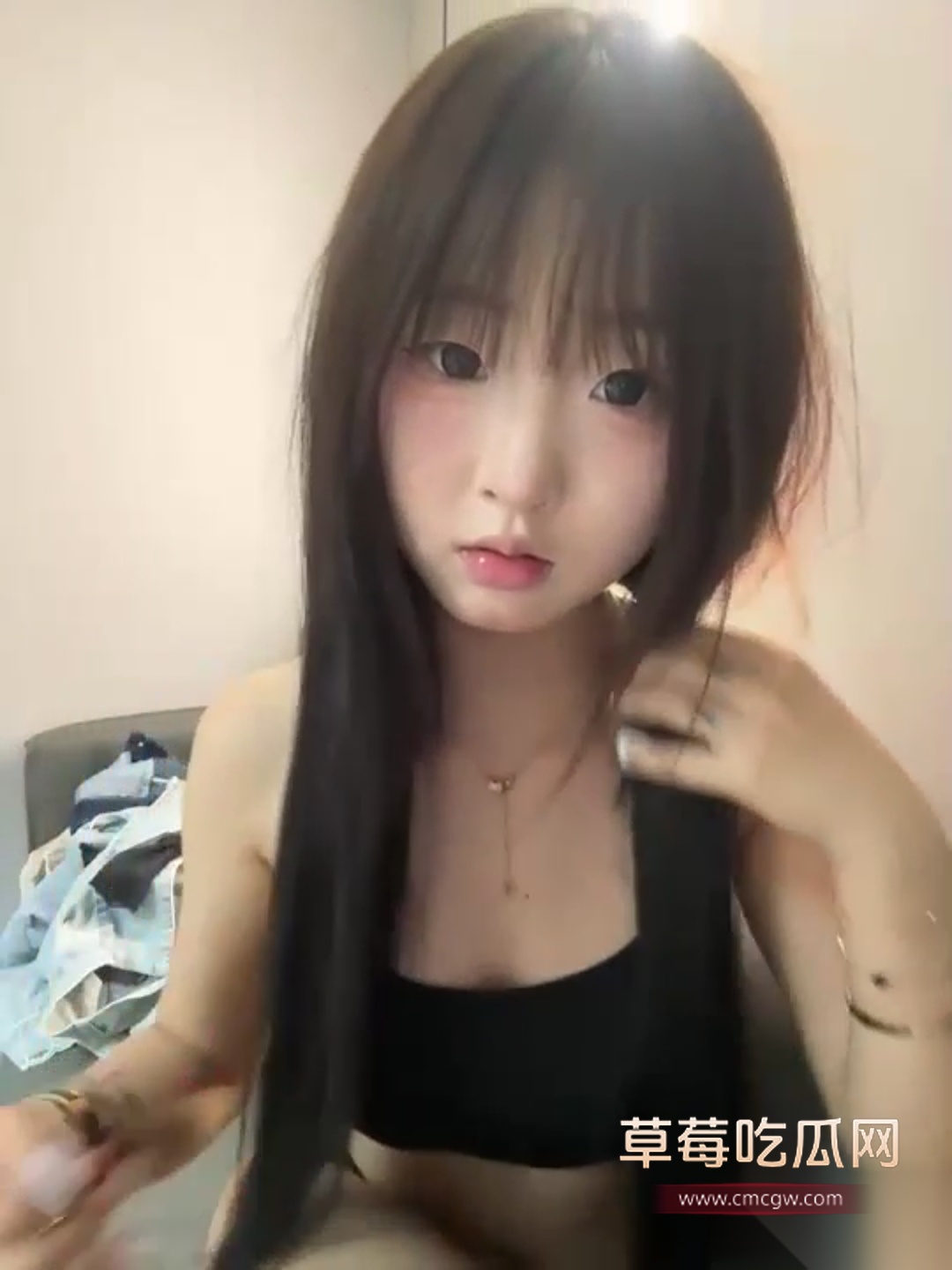 18岁嫩妹主播lelebaybay 2 18岁嫩妹主播lelebaybay 2