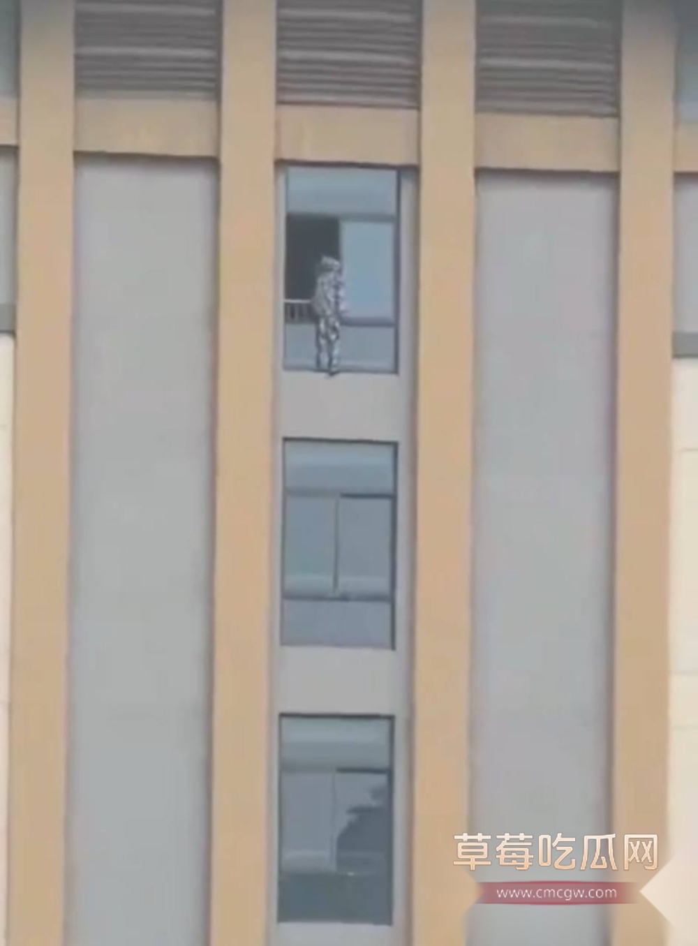 photo720250921183925 photo720250921183925