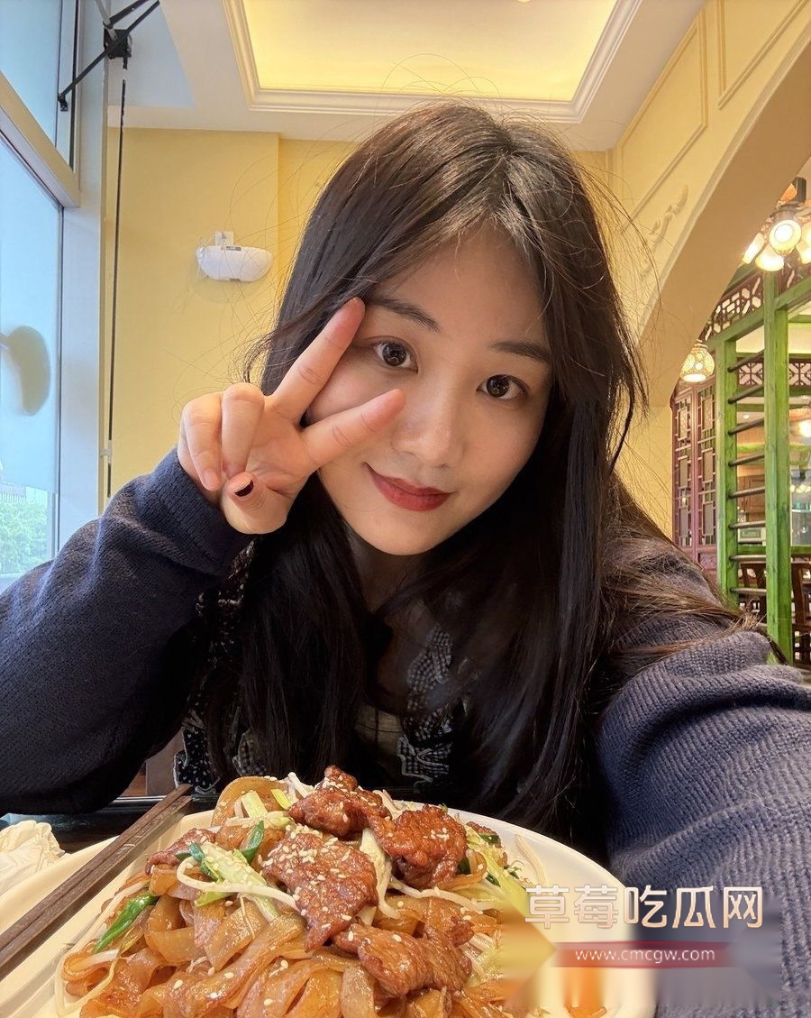 抖音巨乳网红依依7 抖音巨乳网红依依7