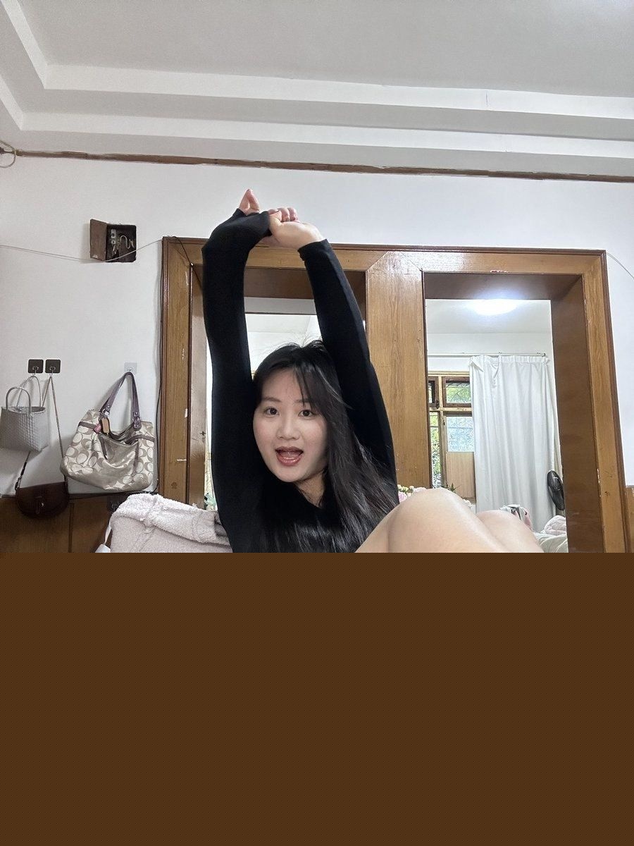 抖音巨乳网红依依30 抖音巨乳网红依依30