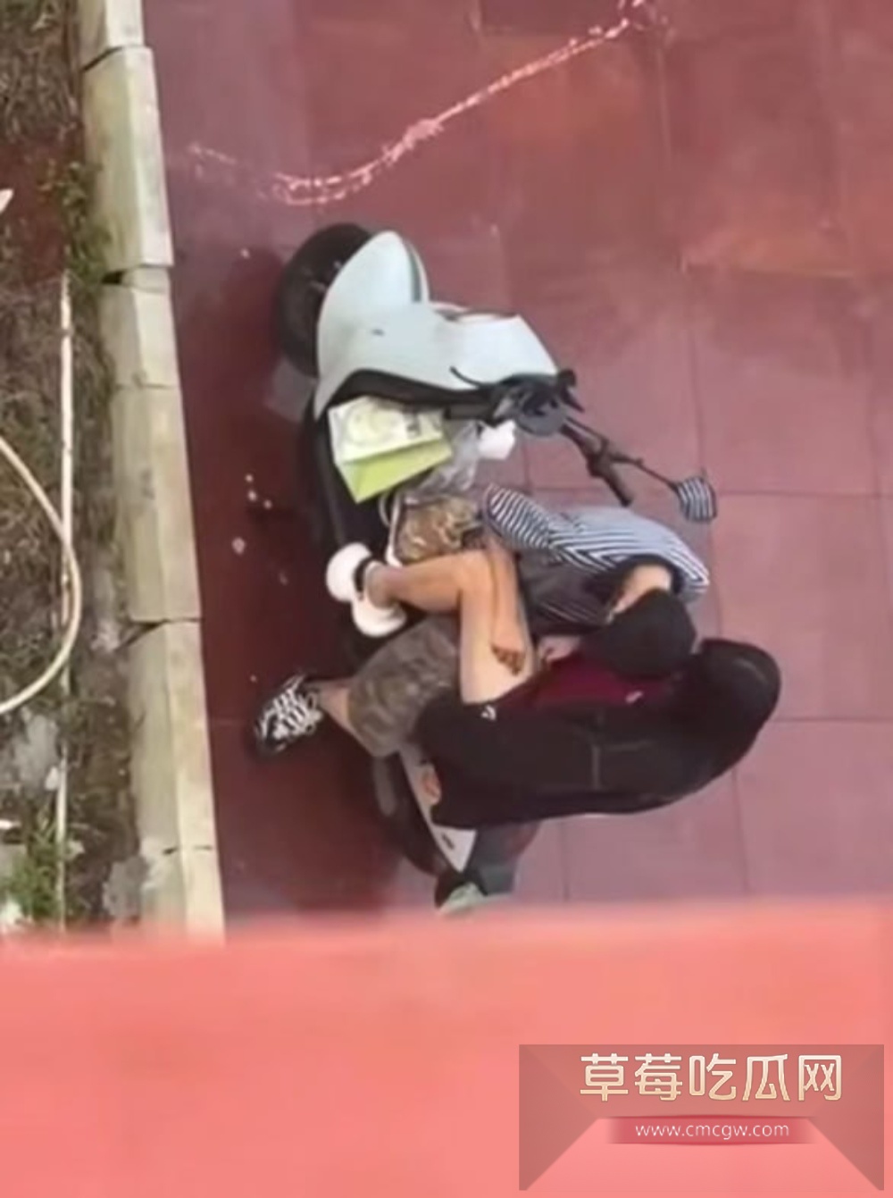 photo320250924204938 photo320250924204938