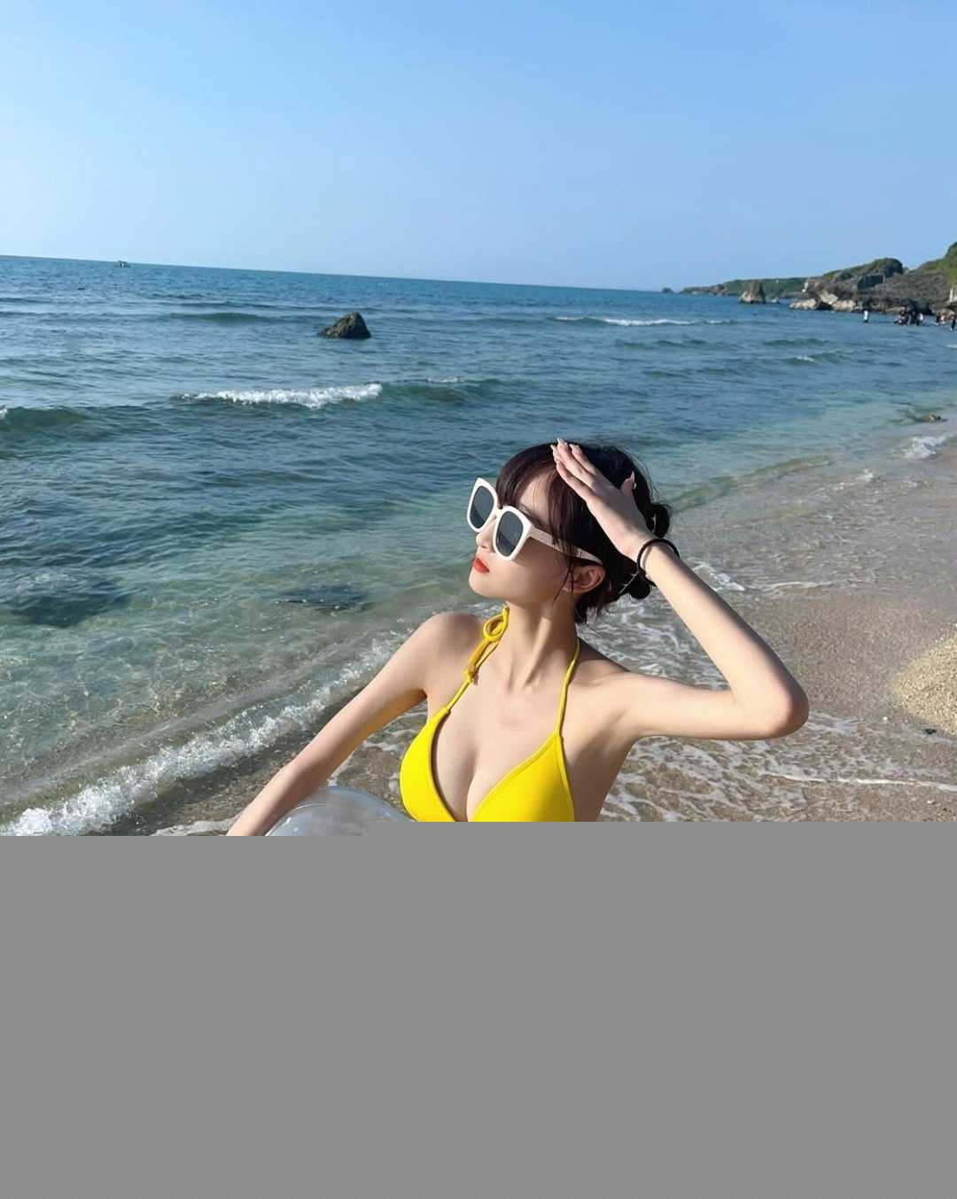 IG1.3万粉的高颜女主播十零 11