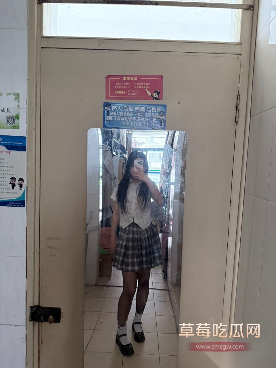 白虎女大学生宿舍系列 8