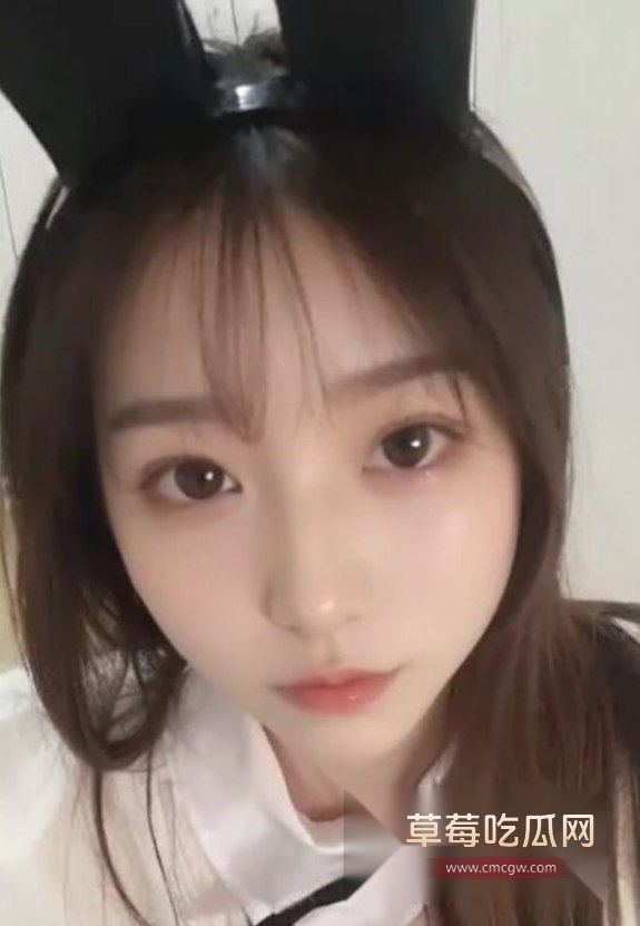 日本反差兔女郎裸聊视频流出1 日本反差兔女郎裸聊视频流出1