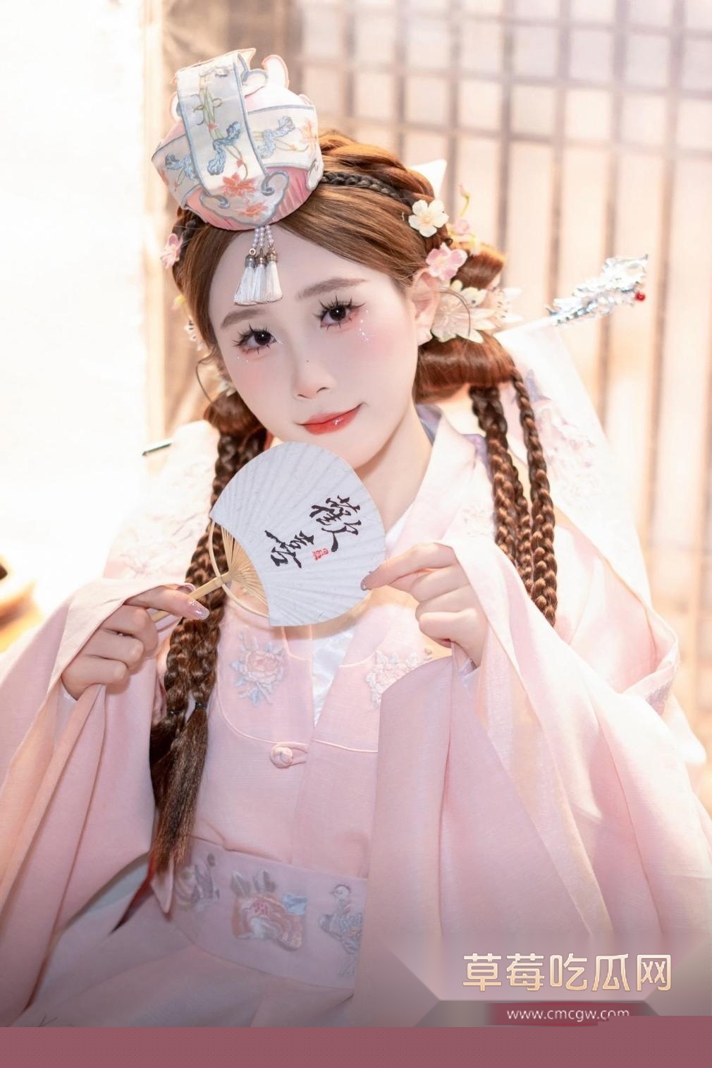 抖音网红招财猫猫雨被开盒 10