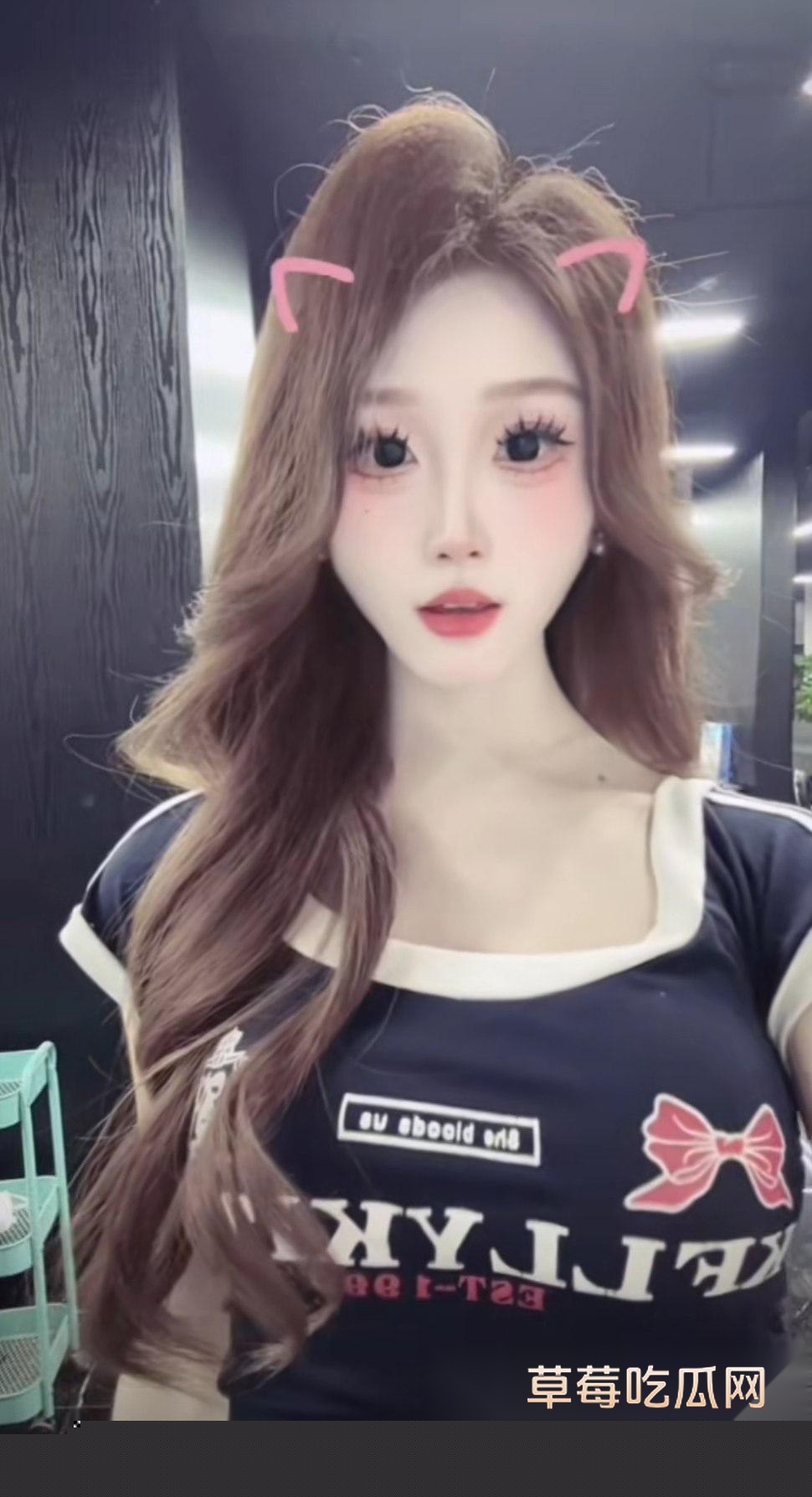 抖音网红招财猫猫雨被开盒 16