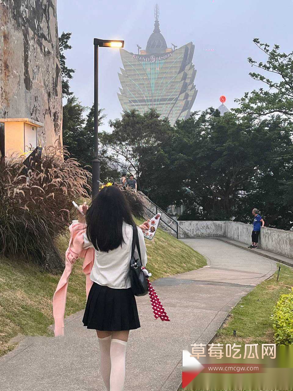 高中生模样的娇嫩学生妹 5