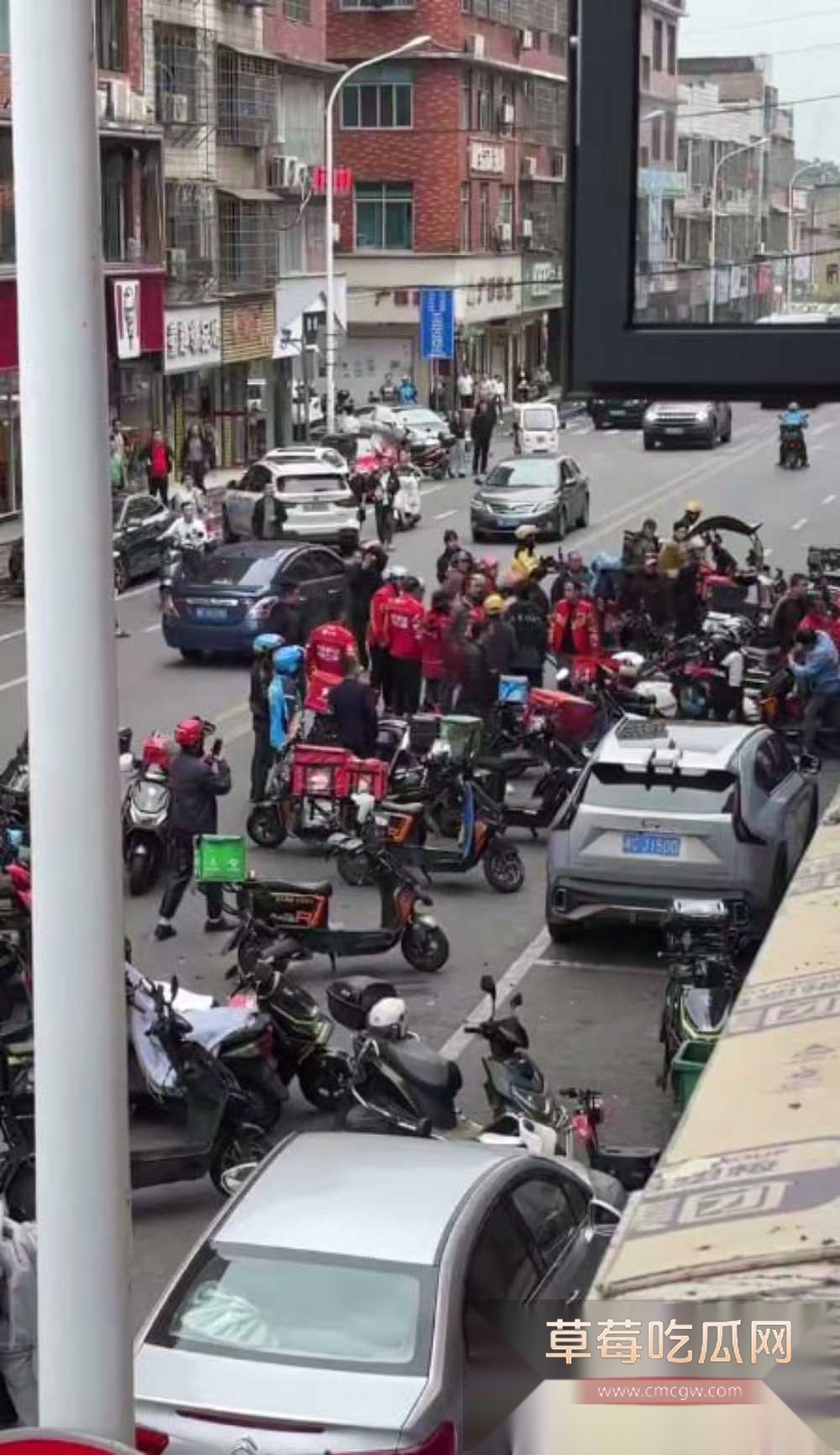 photo320250928154109