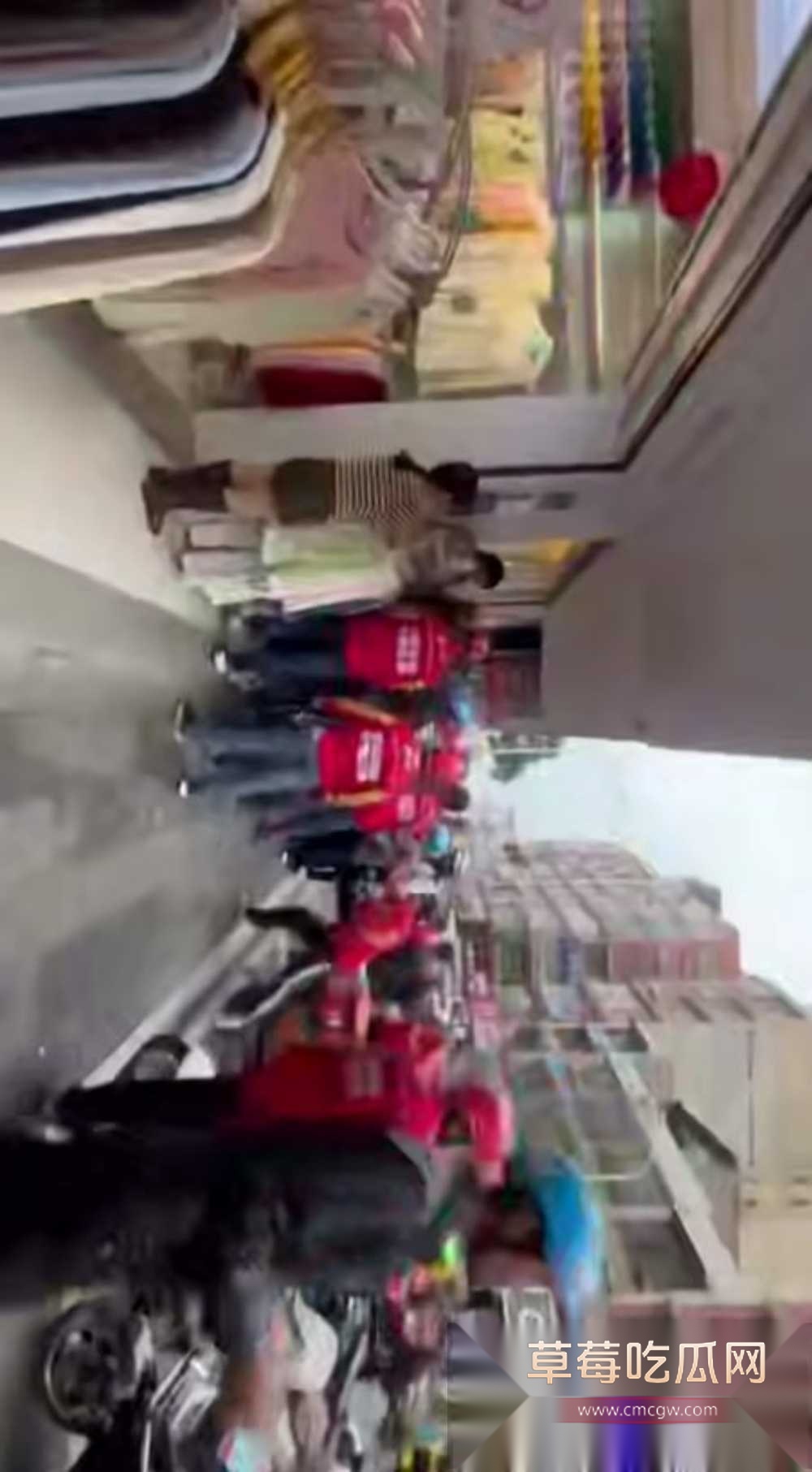 photo720250928154109