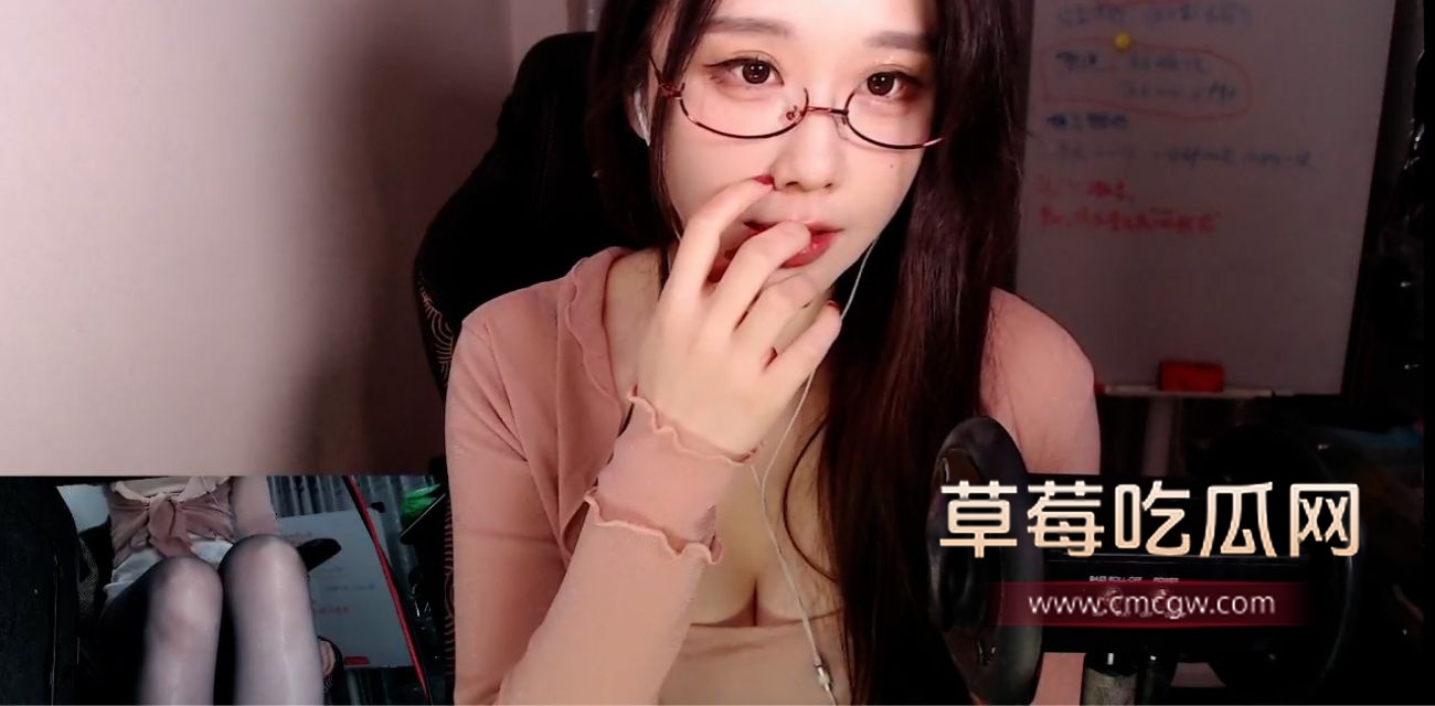 轩子巨2兔.jpg 轩子巨2兔.jpg