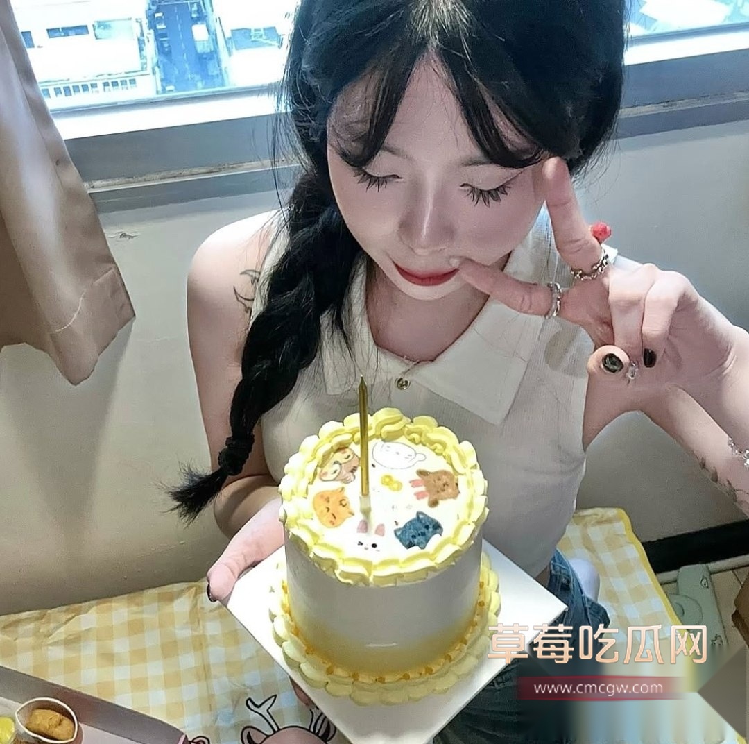 photo620250930160857 photo620250930160857