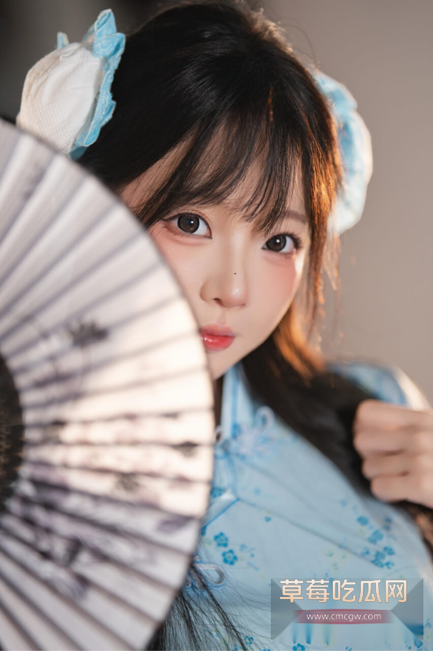 小鸢饱写真1.jpg 小鸢饱写真1.jpg