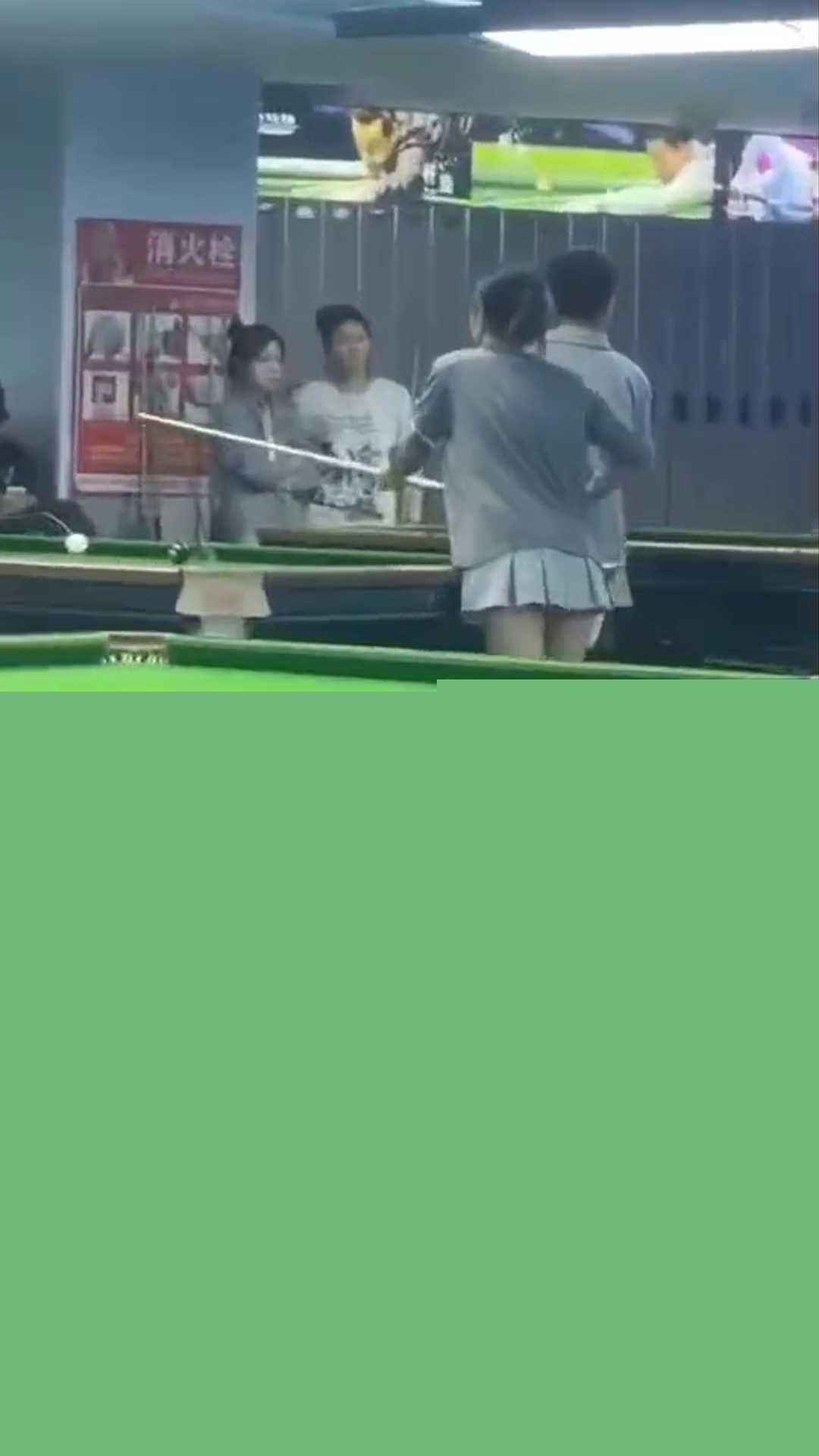 台球厅的诱惑 1 台球厅的诱惑 1