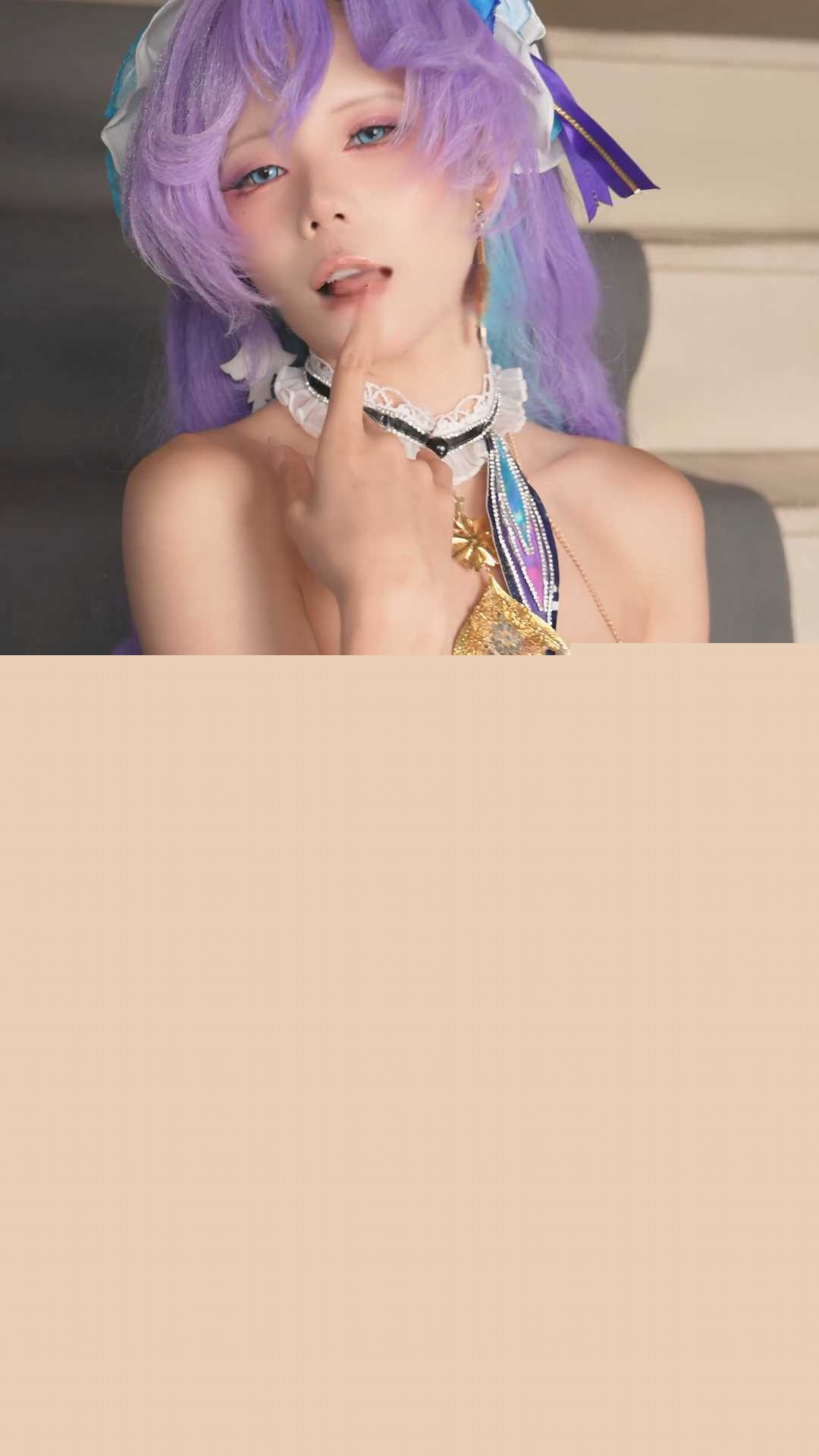 顶级反差兔系女神 2 顶级反差兔系女神 2