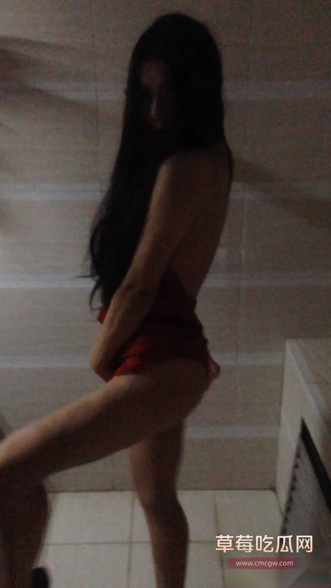 安徽00后酒吧营销小妹被大哥看上带走酒店 3 安徽00后酒吧营销小妹被大哥看上带走酒店 3