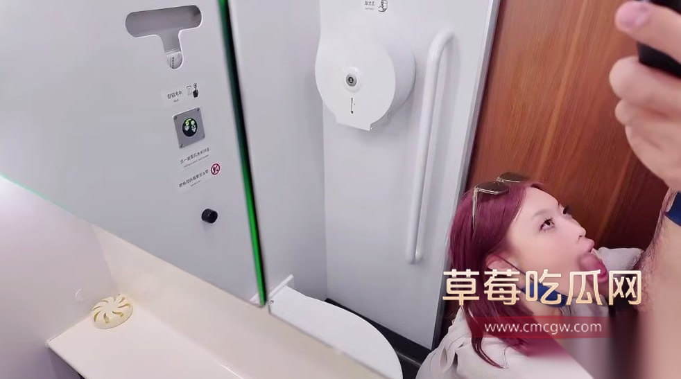 高颜值华裔反差婊kitty 3