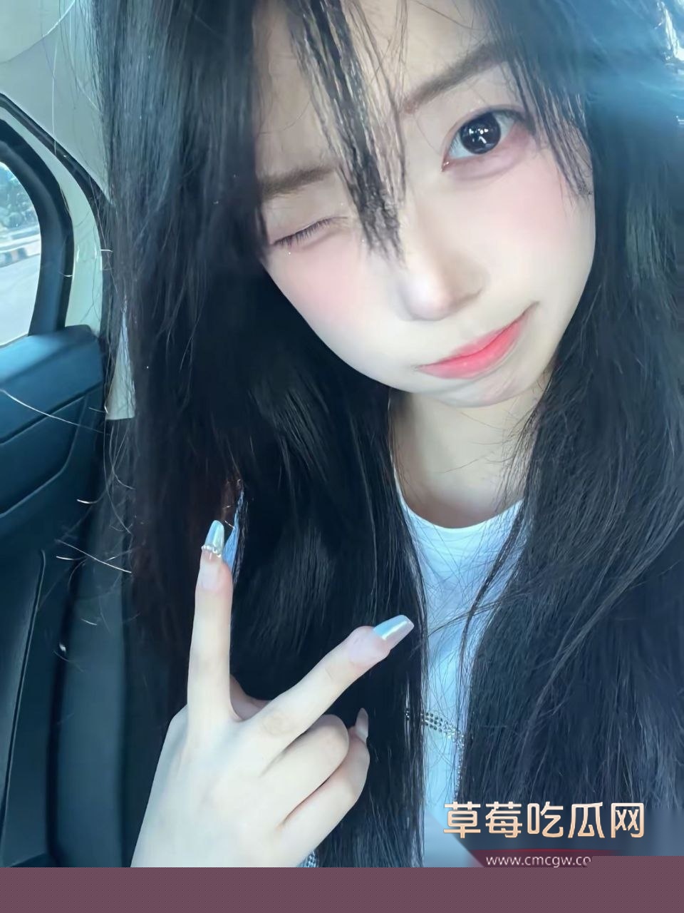 山西大同常年混迹酒吧的高颜值小妹姜雯雯 15 山西大同常年混迹酒吧的高颜值小妹姜雯雯 15