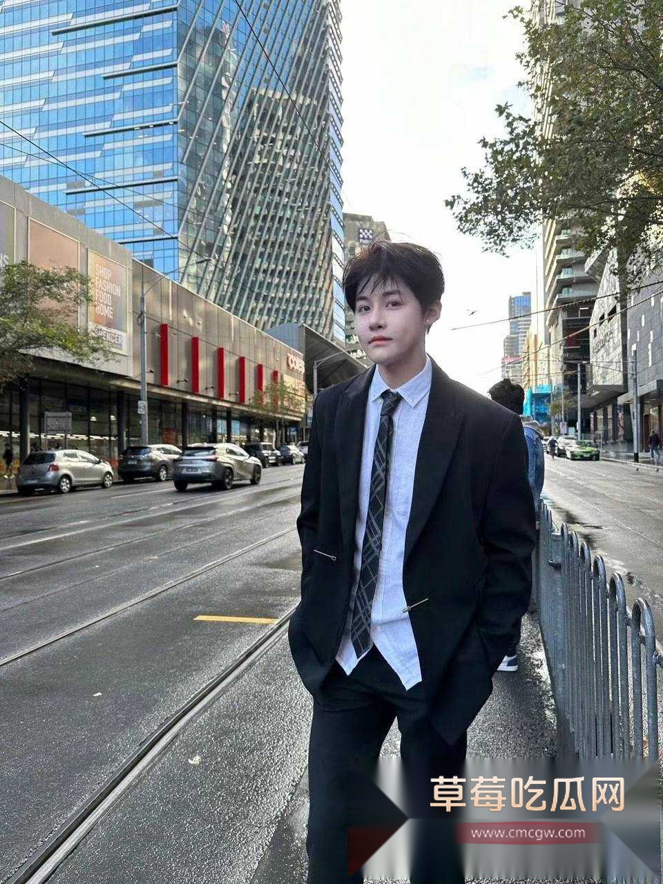 变形计男主人公 22 变形计男主人公 22