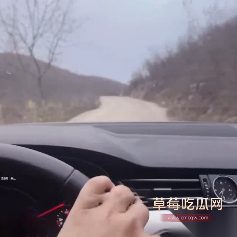 妹妹的第一次给了我 9