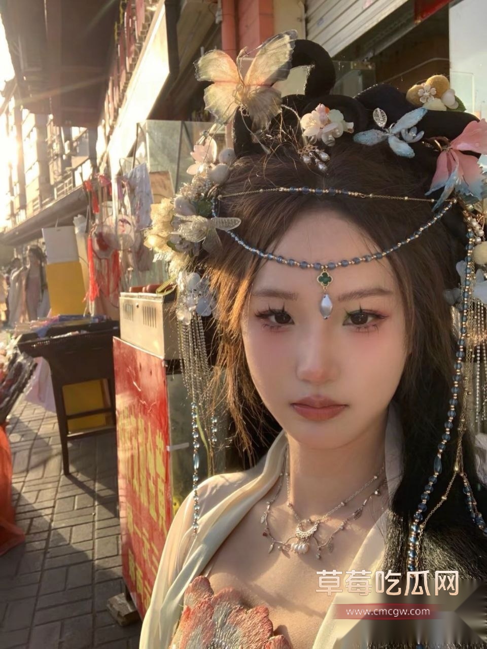 高颜女神被金主拿下 9 高颜女神被金主拿下 9