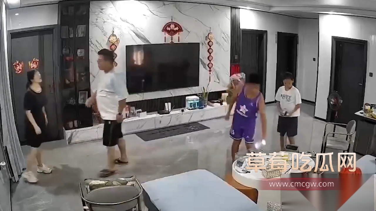 序列 654.00003010.Still004 序列 654.00003010.Still004