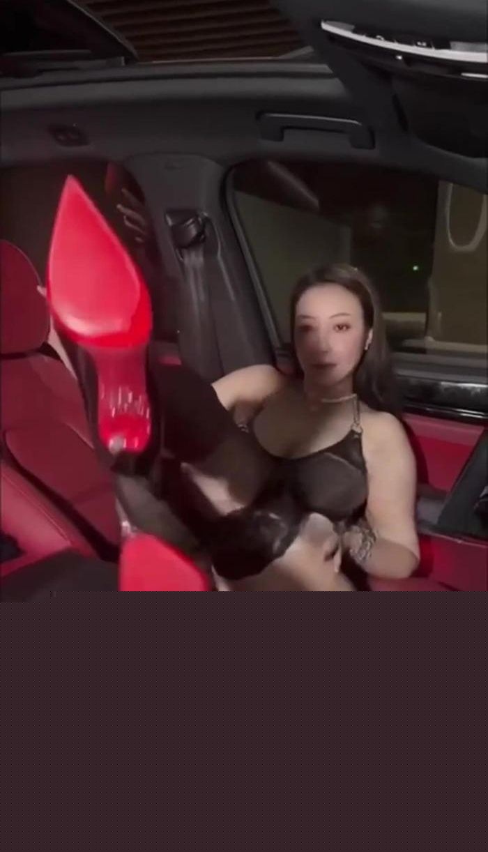 秀人网女神松果儿6