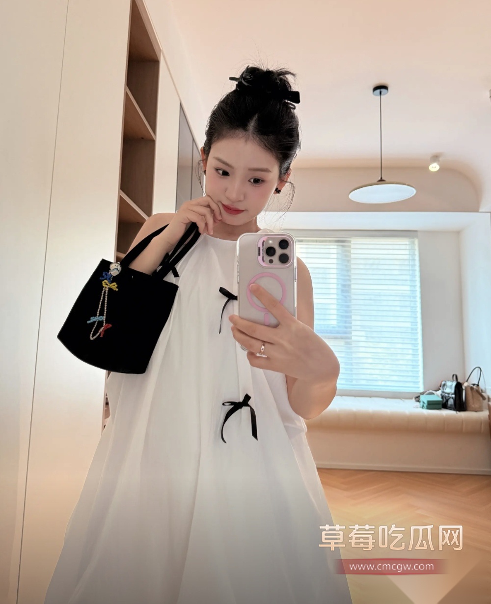 截屏20251007 20.45.26 截屏20251007 20.45.26