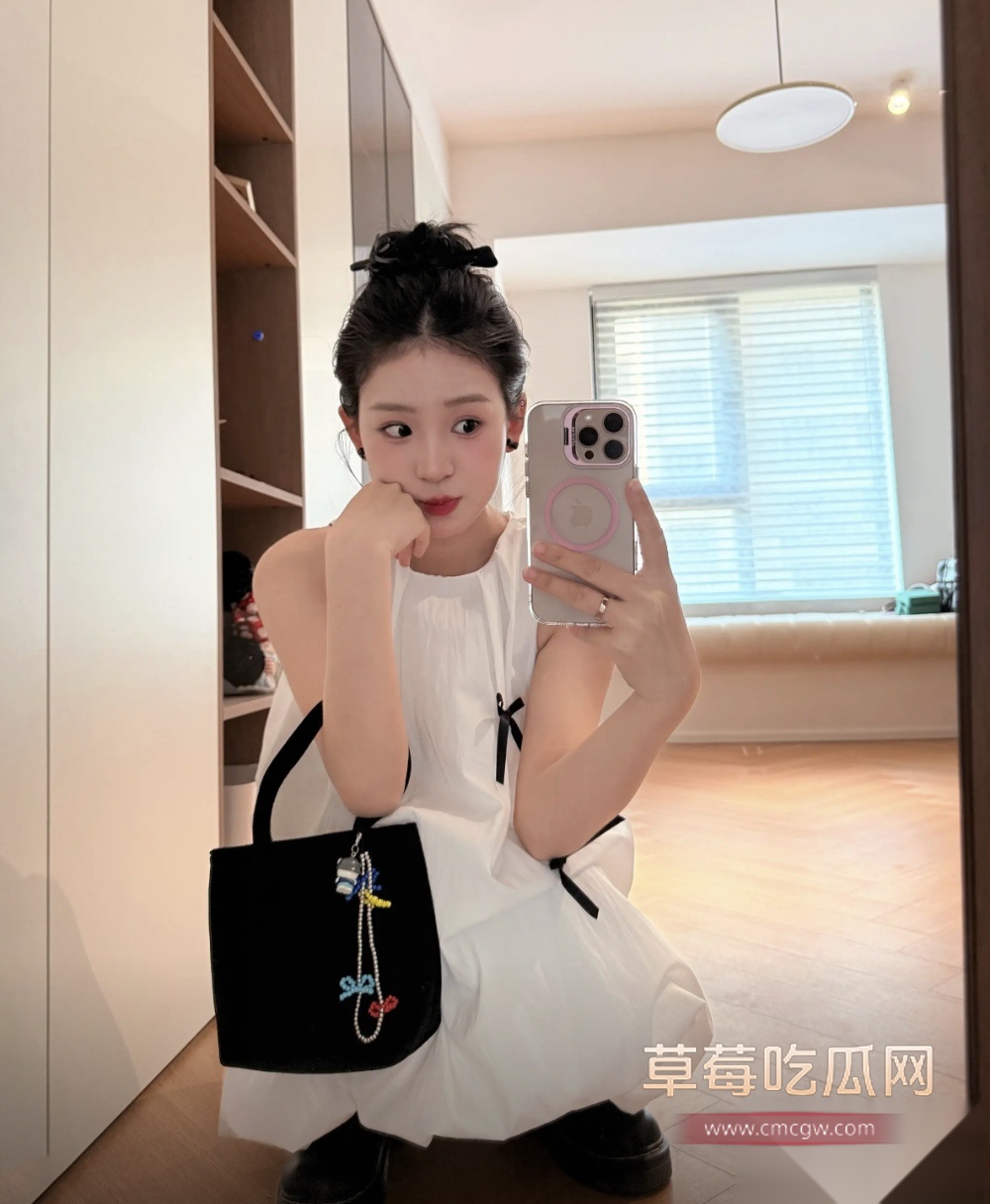 截屏20251007 20.45.32 截屏20251007 20.45.32