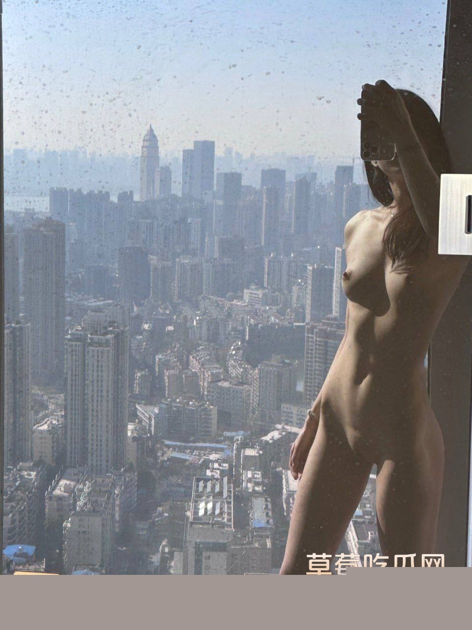 推特高颜御姐小瓜陆 51 推特高颜御姐小瓜陆 51