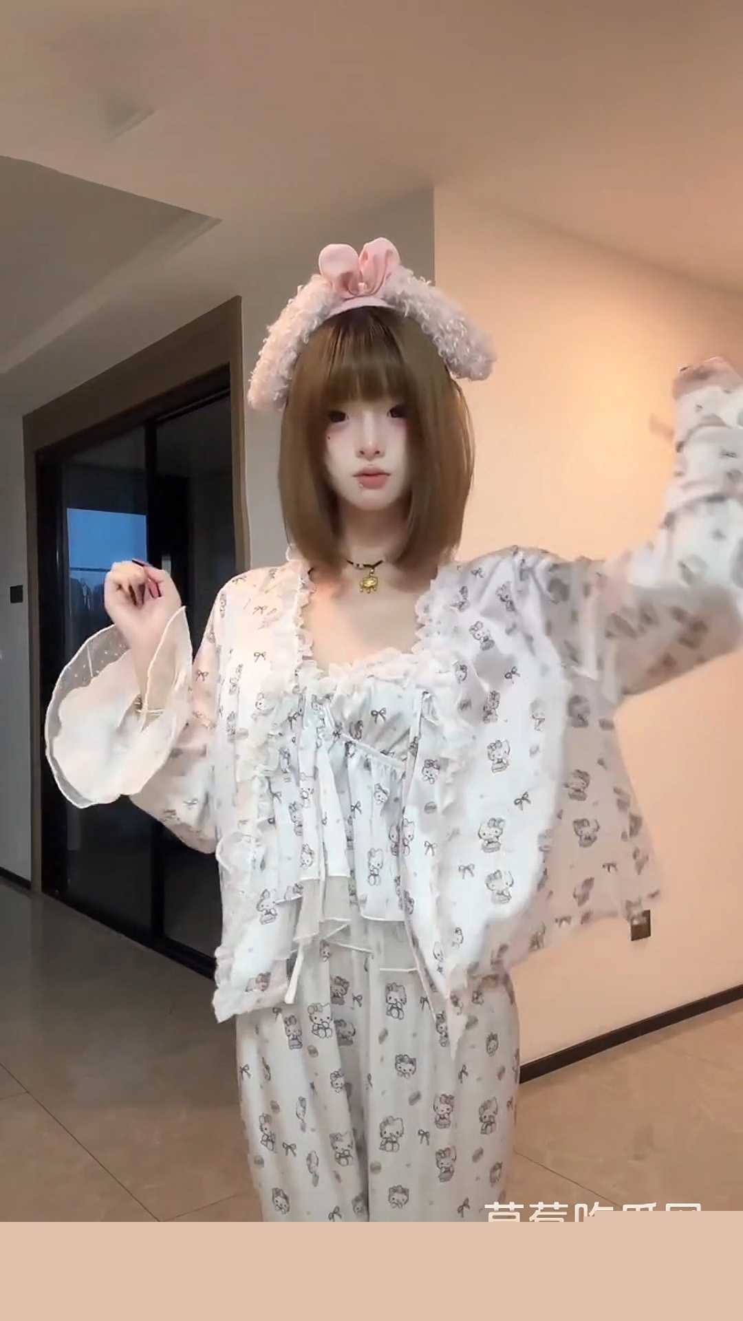 抖音反差婊网红 困熊2.0 1