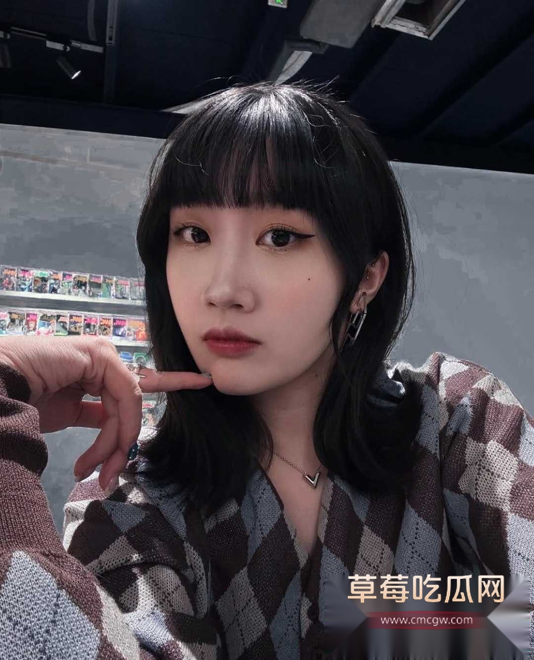坐拥3600粉丝的纹身小网美柔柔 13 坐拥3600粉丝的纹身小网美柔柔 13