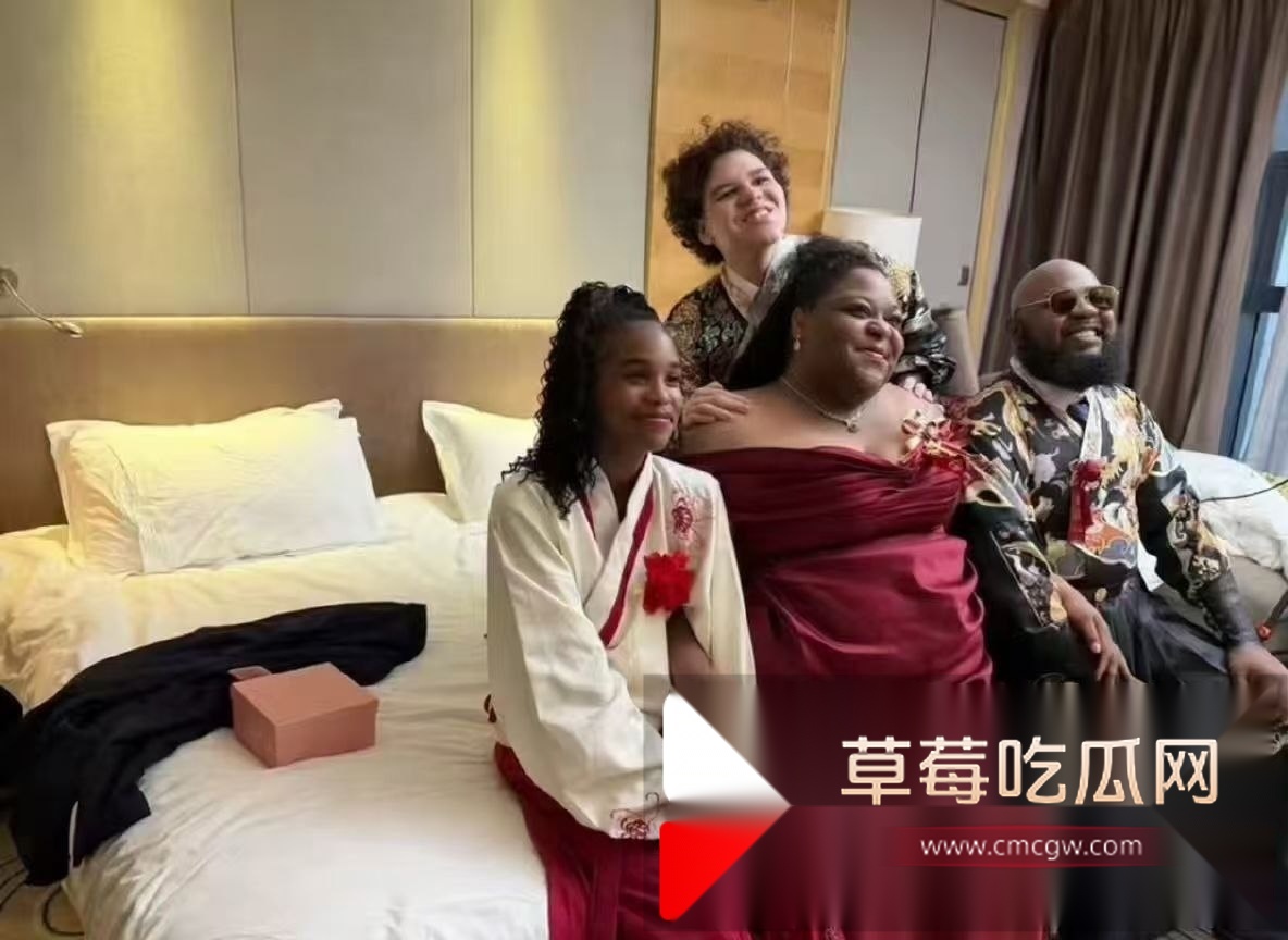 27岁山东小伙娶47岁黑人 7 27岁山东小伙娶47岁黑人 7