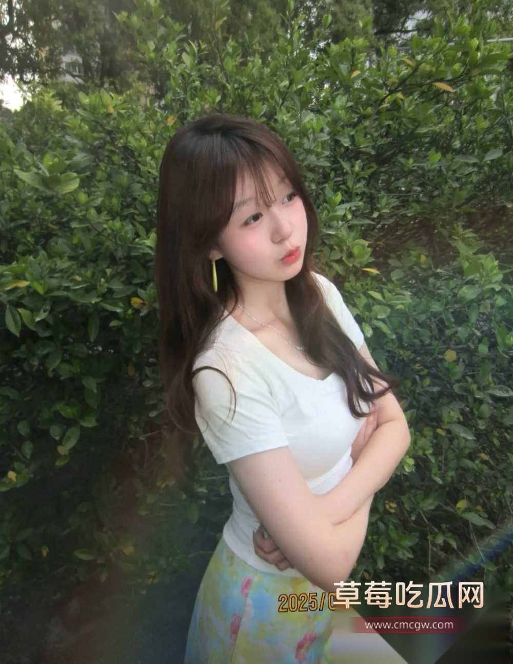 截屏20251010 23.01.39 截屏20251010 23.01.39