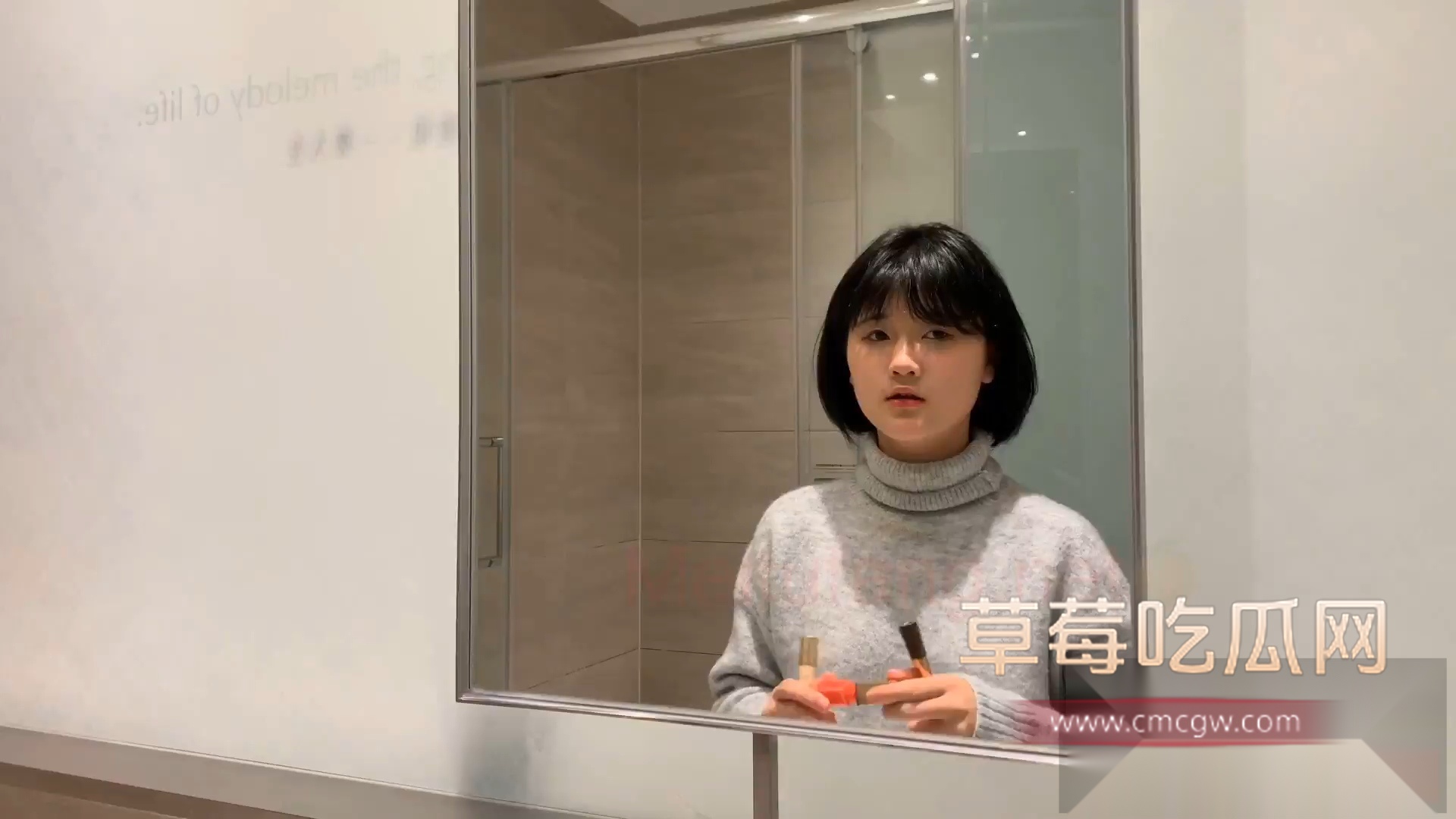 酒店约炮短发童颜美少女南橘子 1