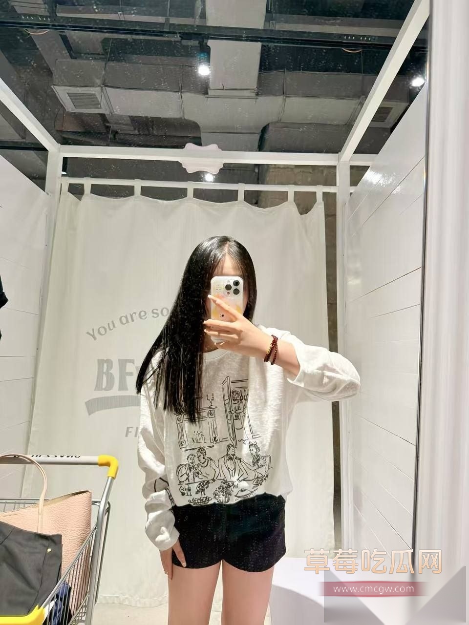 云南昆明白皙长腿妹子刘悦和 13 云南昆明白皙长腿妹子刘悦和 13