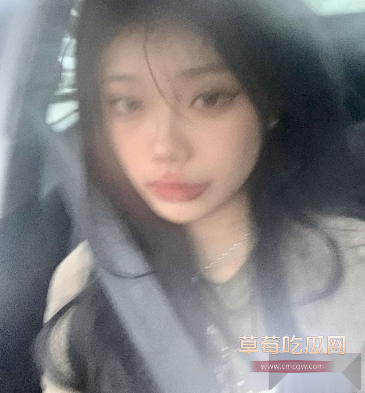 性欲和长相极度不符合的反差女学生 12