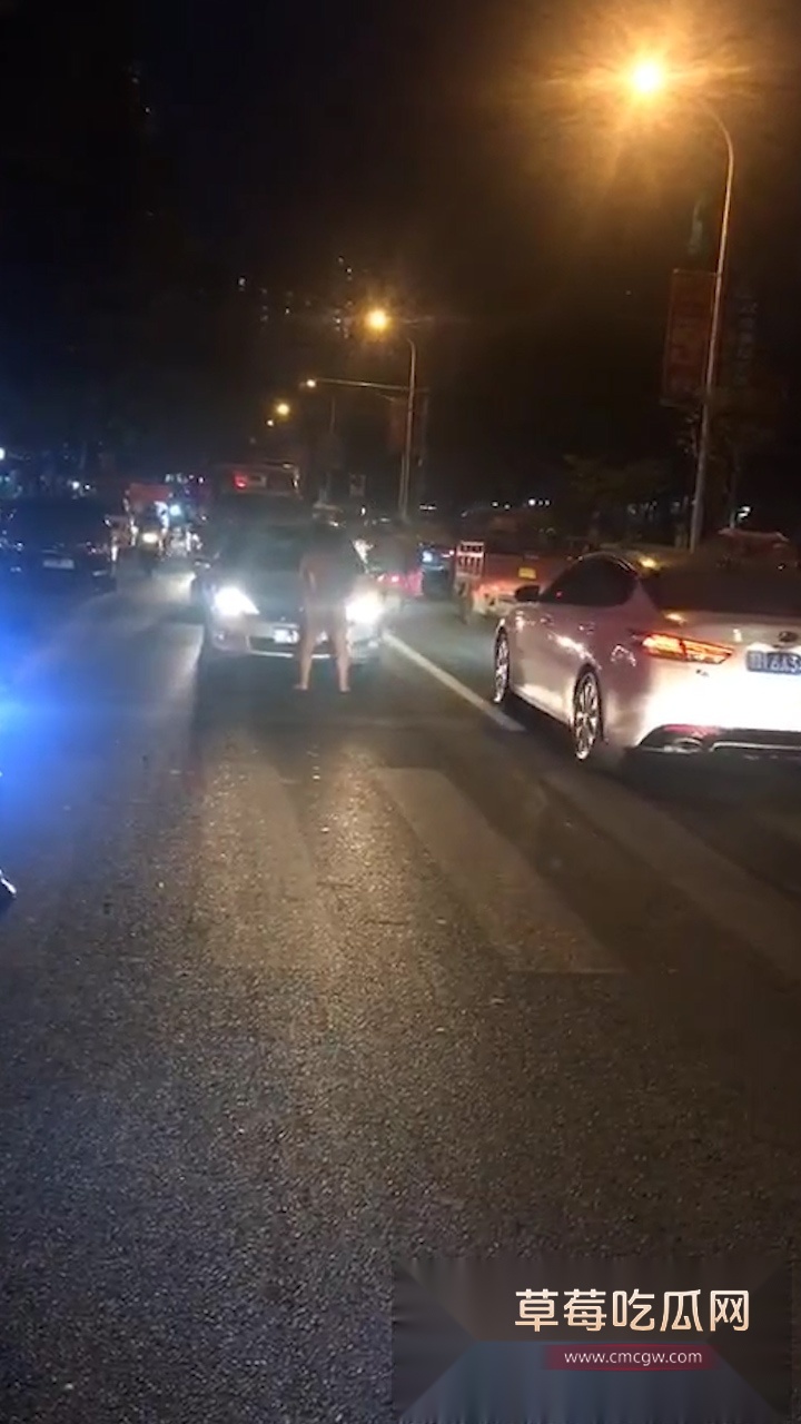 序列 684.00000414.Still001