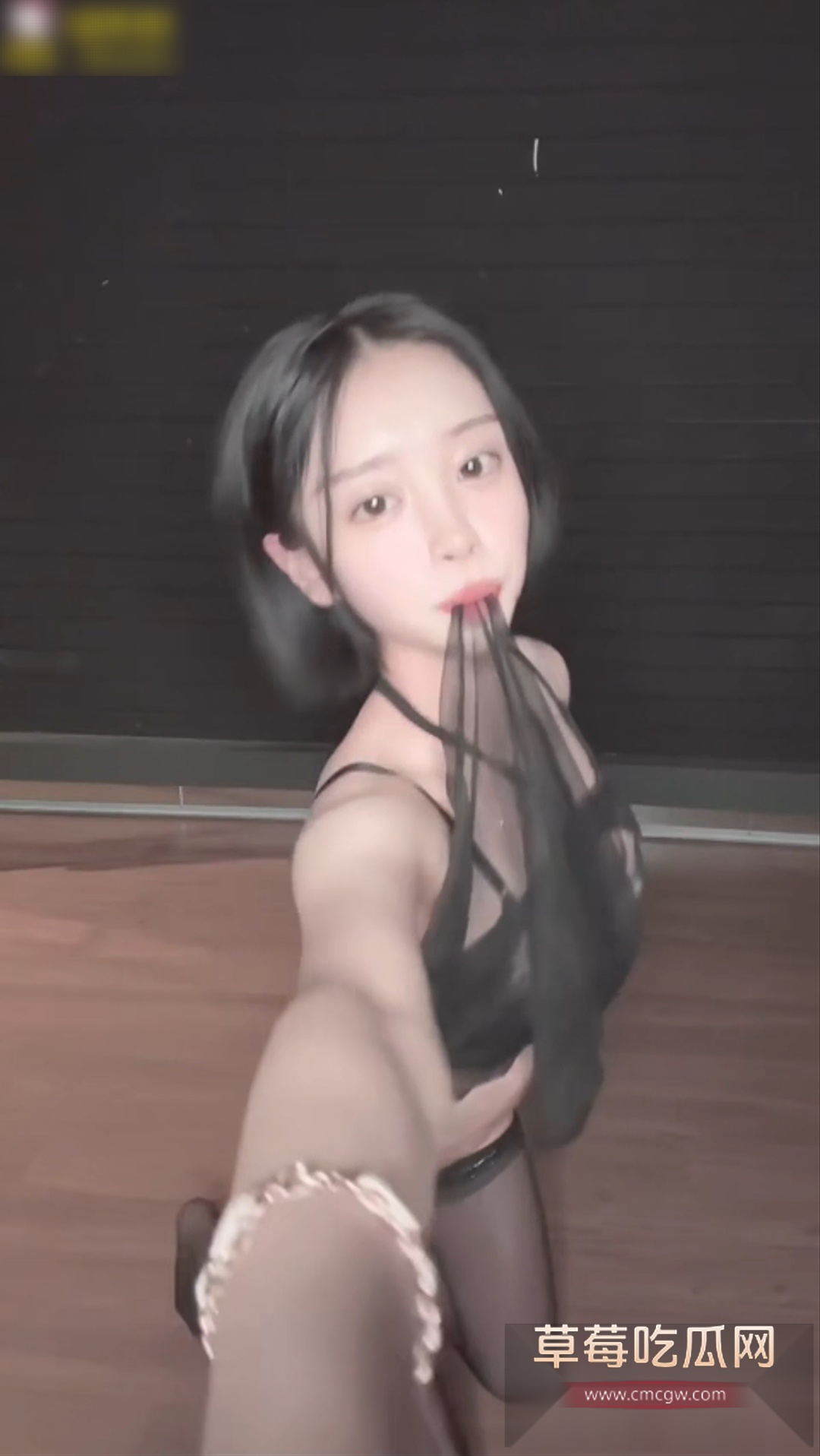 韩国母狗私密视频流出 5 韩国母狗私密视频流出 5