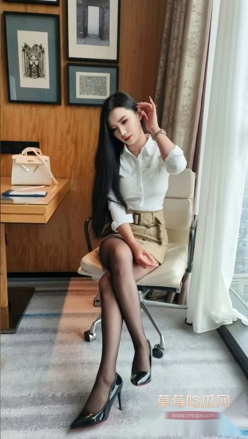 抖音简单爱彩灵儿付费定制流出3